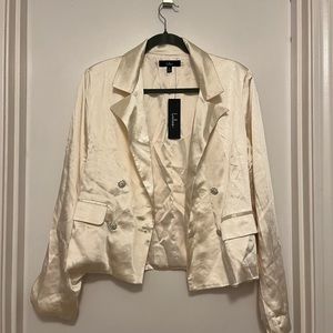 Lulu’s beautiful jacket NWT never worn! Beautiful crystal details